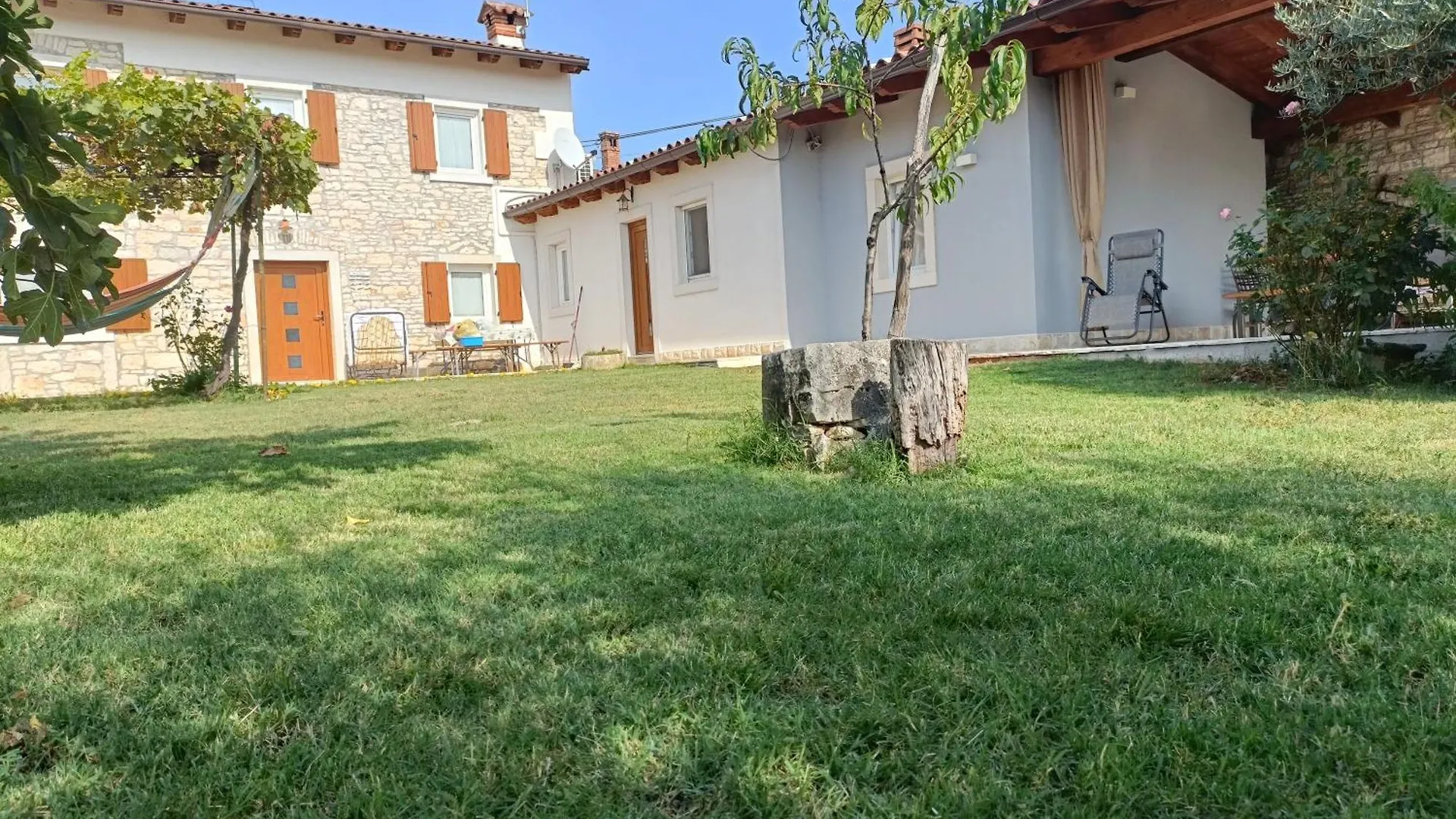 Apartment Casa Vacanza Con Giardino Galizana