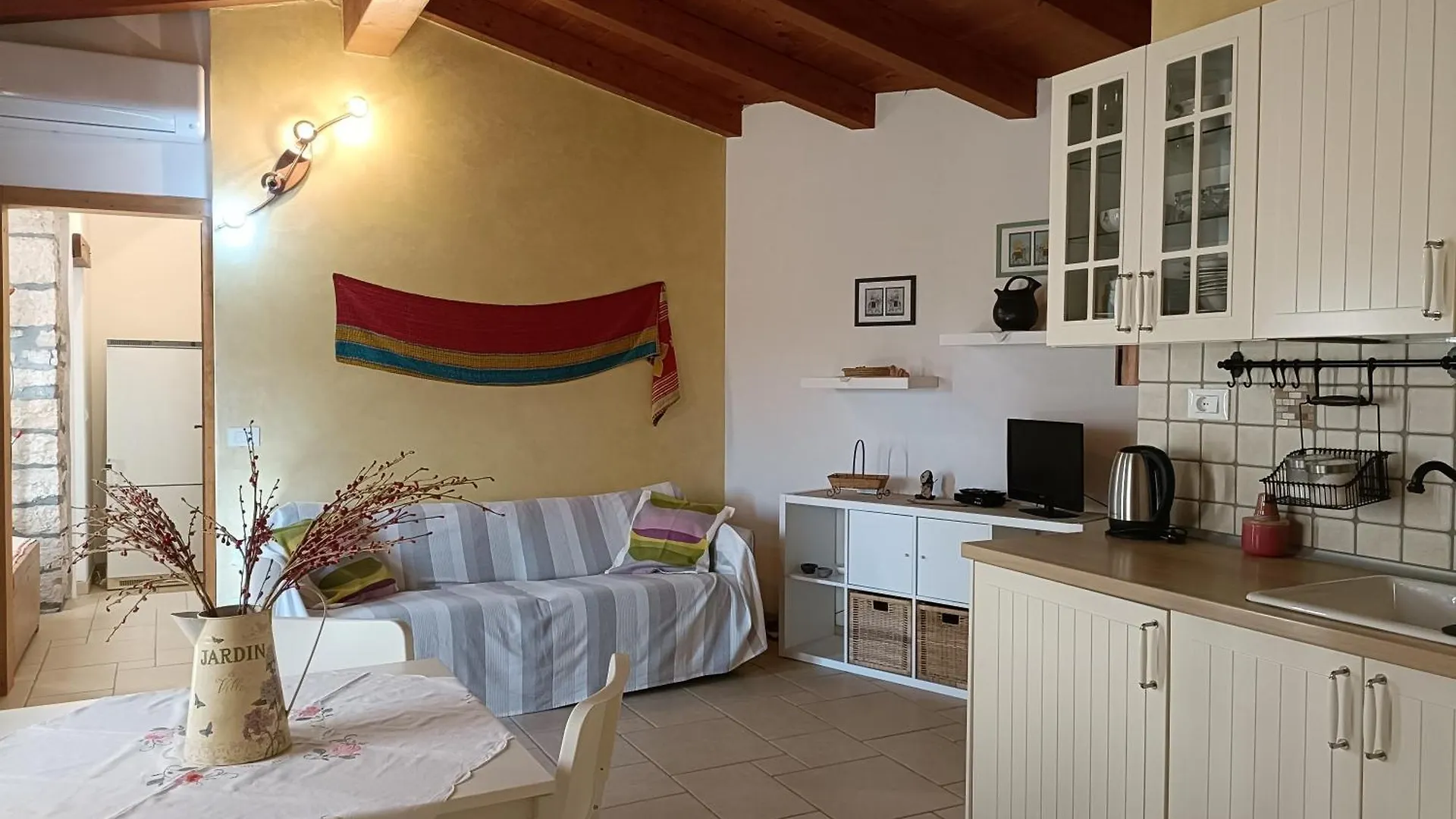 Casa Vacanza Con Giardino Galizana